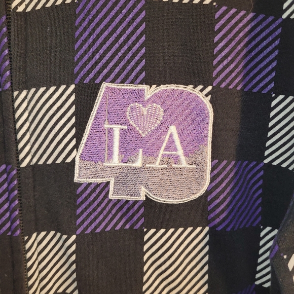 Custom embroidery 4 x 4 inch in size, multiple shirt sizes available, message me - Picture 11 of 13